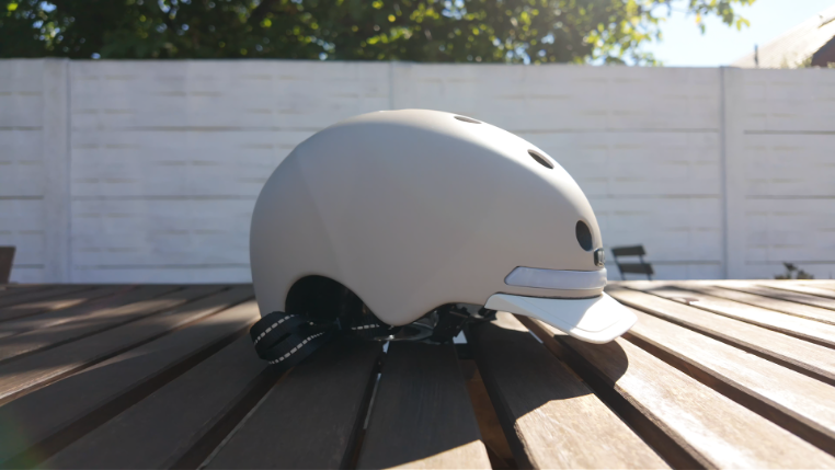 fietshelm e‑bike kiezen – Melon E‑Series lichte helm met geïntegreerde verlichting
